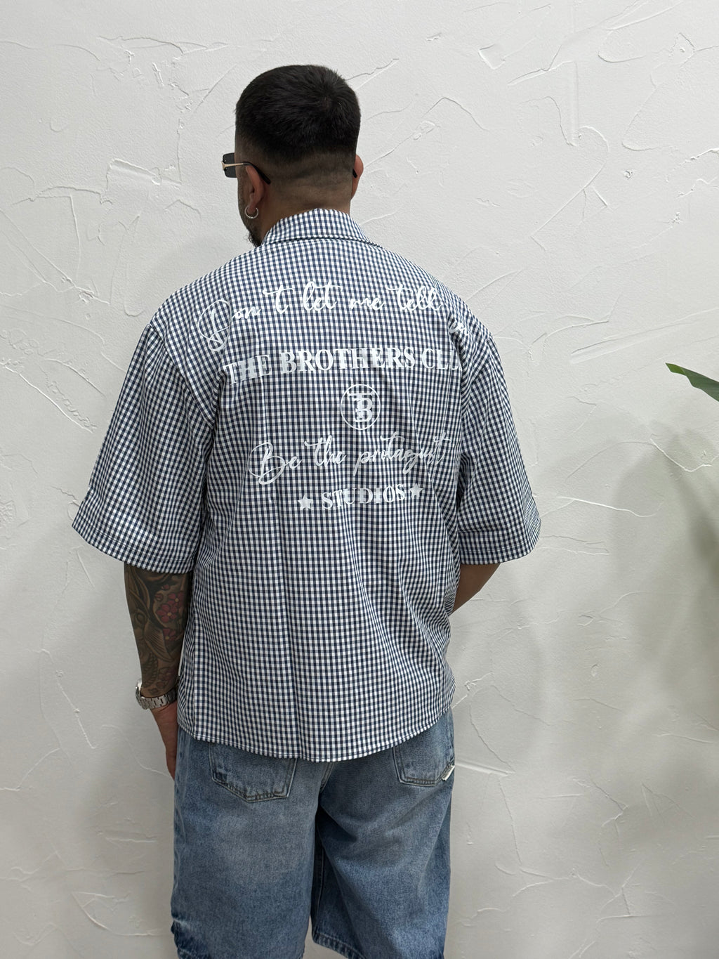 Camicia con scritta retro