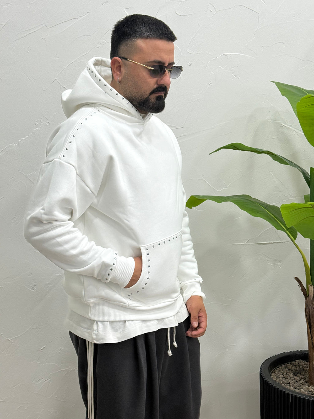 Felpa The brothers con borchie